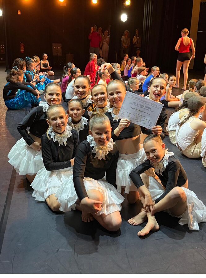 AWS Company — certificat de concours, Confédération Nationale de Danse
